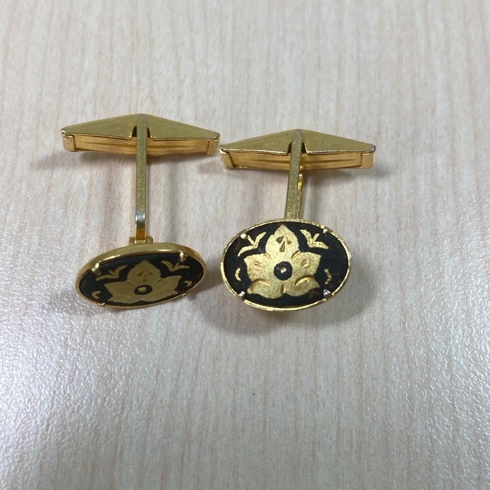 Vintage Elegant Gold tone and Black Cufflinks